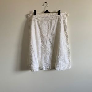 5/6 | White Suzy Shier Flared Skirt